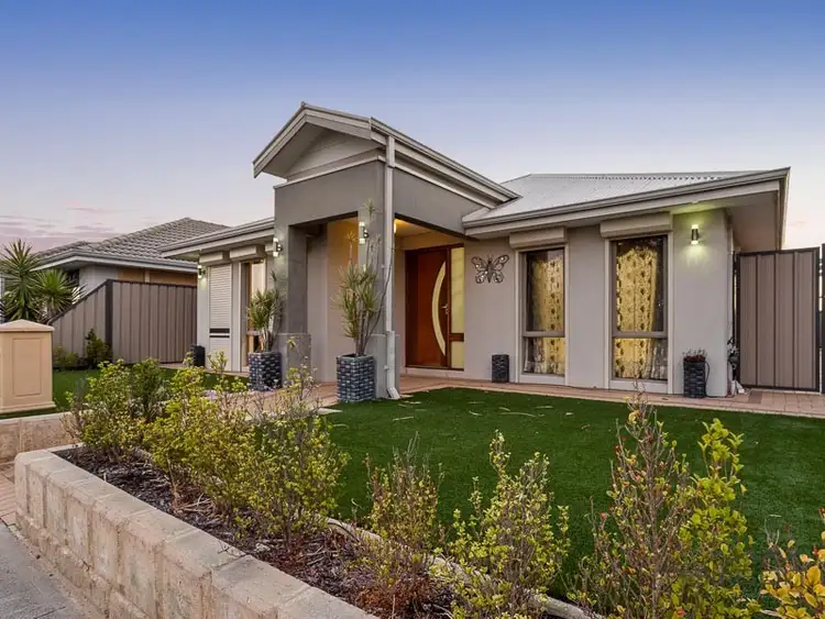 9 Terracina Parkway, Piara Waters WA 6112