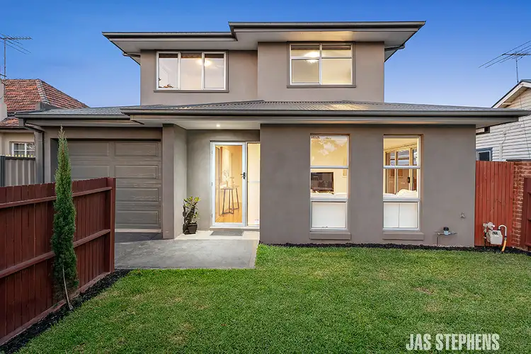 1/30 Clarendon Parade, West Footscray VIC 3012