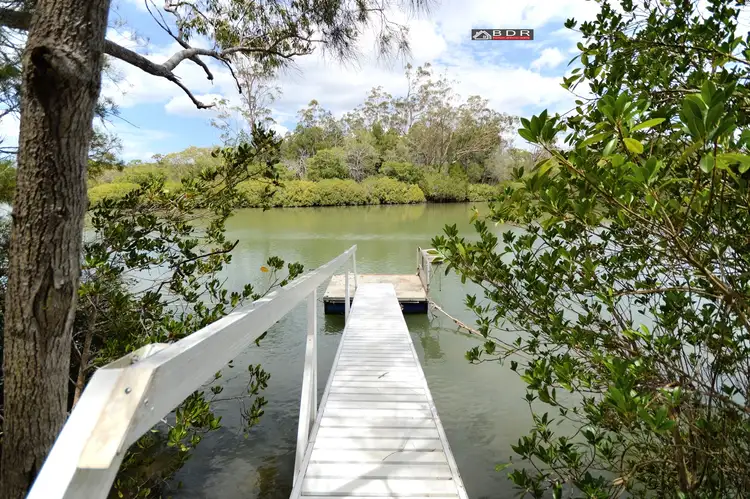 12 Jacqueline Drive, Pacific Haven QLD 4659
