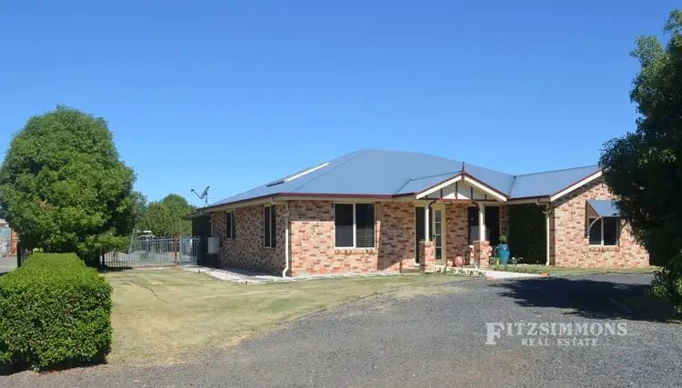 43 Southern Cross Drive, Dalby QLD 4405