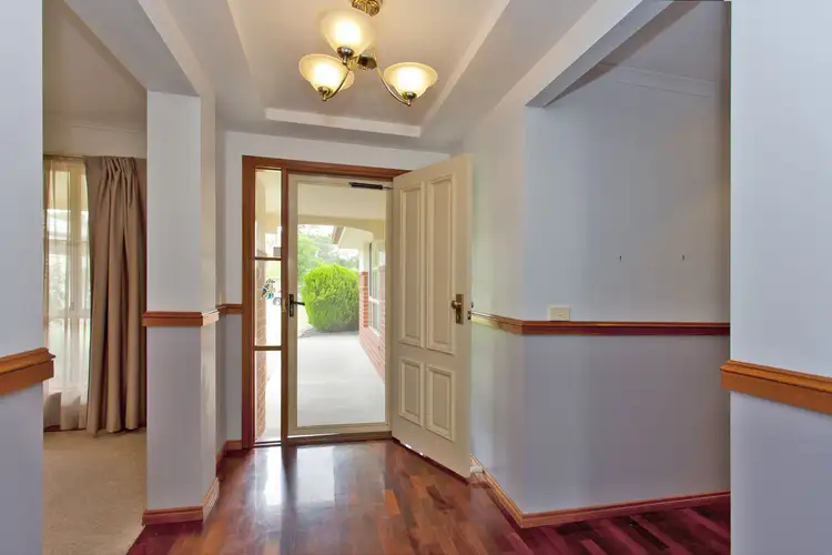 Fifth view of Homely house listing, 33 Irene Court, North Albury NSW 2640