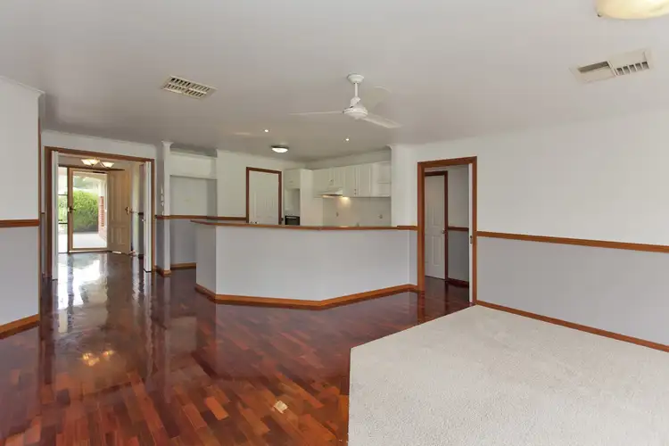 Seventh view of Homely house listing, 33 Irene Court, North Albury NSW 2640