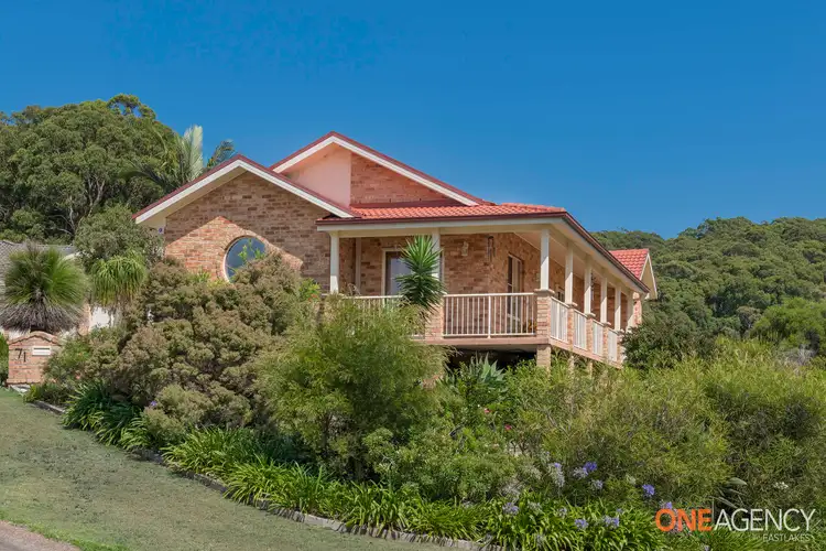 71 Silky Oak Drive, Caves Beach NSW 2281