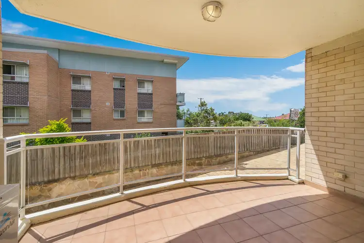 15/2 Boondilla Rd, The Entrance NSW 2261