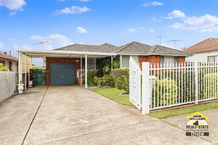 112 Hill Road, Lurnea NSW 2170