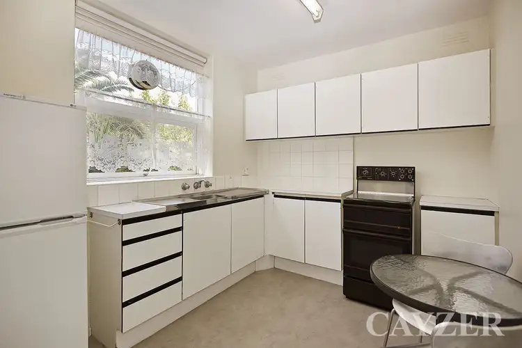 Fifth view of Homely apartment listing, 2/14 Deakin Street, St Kilda West VIC 3182