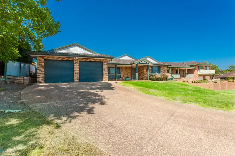Second view of Homely house listing, 32 Avard Close, Thornton NSW 2322