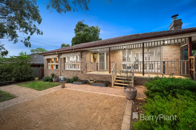 18 Highland Avenue, Croydon VIC 3136