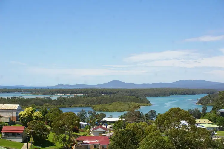 Main view of Homely unit listing, 1/13 Ridge St, Nambucca Heads NSW 2448