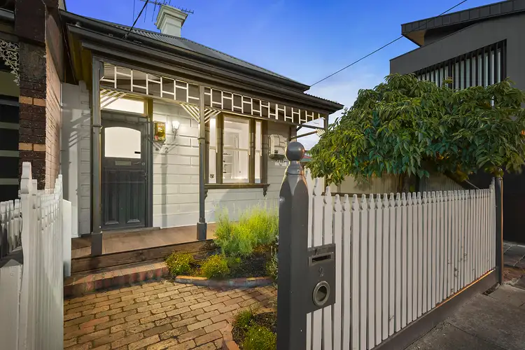 2 Gladstone Avenue, Northcote VIC 3070
