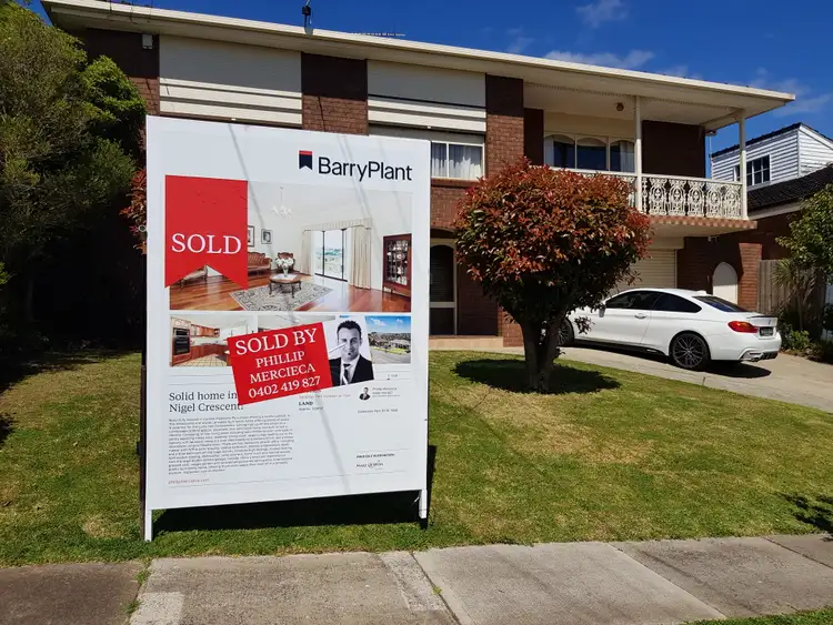 Second view of Homely house listing, 25 Nigel Crescent, Gladstone Park VIC 3043