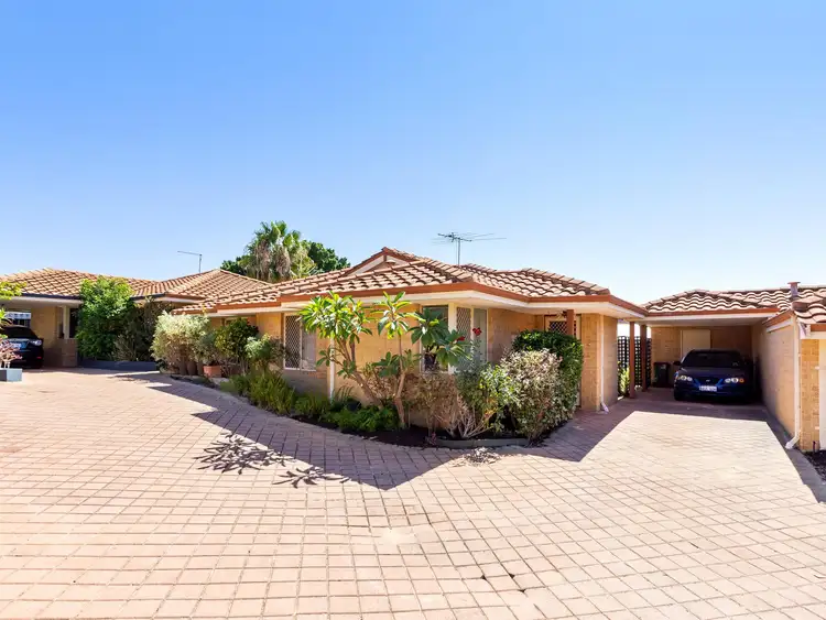 35A Barnes Street, Innaloo WA 6018