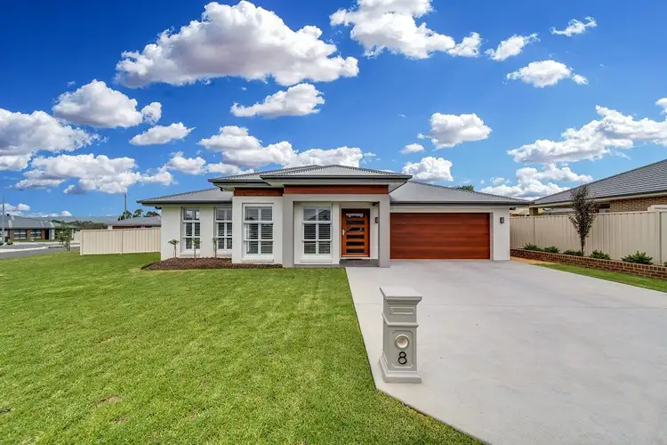 8 Straker Road, Goulburn NSW 2580