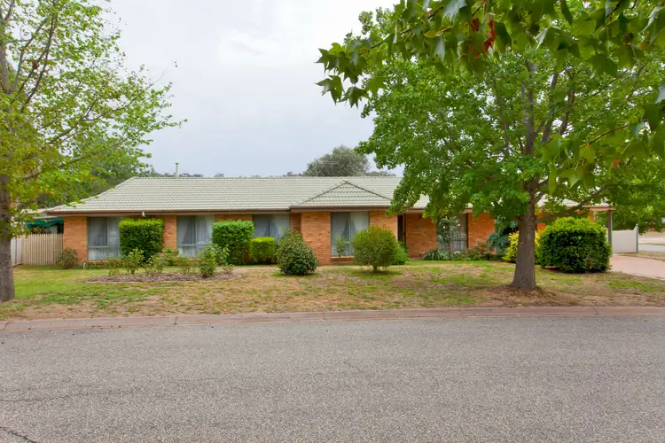 47 Crawshaw Cresent, Glenroy NSW 2640