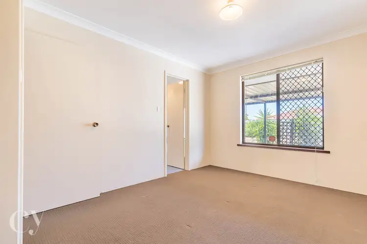 Seventh view of Homely house listing, 2 Ambassador Court, Thornlie WA 6108