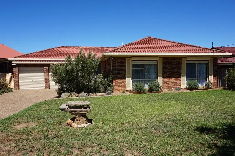 20 Dixon Street, Goulburn NSW 2580