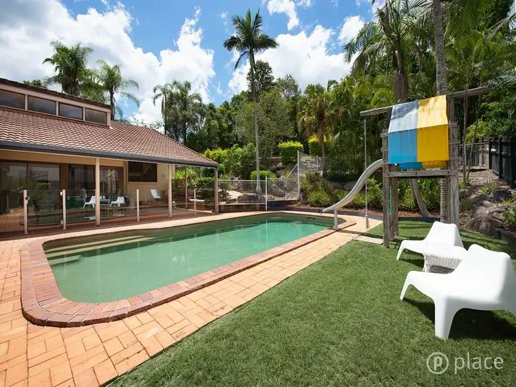 47 Tuckett Street, Kenmore Hills QLD 4069