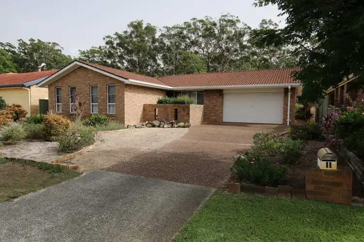 11 Rennie Cresent, Tuncurry NSW 2428