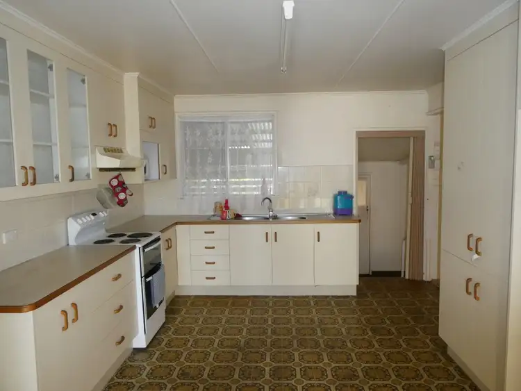 Second view of Homely house listing, 32 VICTORIA STREET, Biggenden QLD 4621