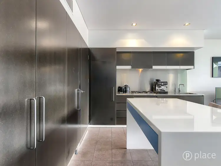Third view of Homely unit listing, 33/10 Dowse Street, Paddington QLD 4064