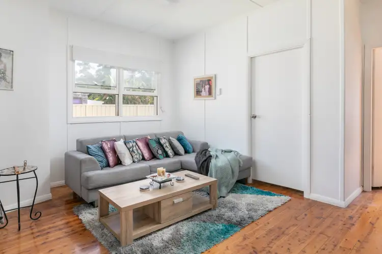 Seventh view of Homely house listing, 826 Pacific Highway, Marks Point NSW 2280