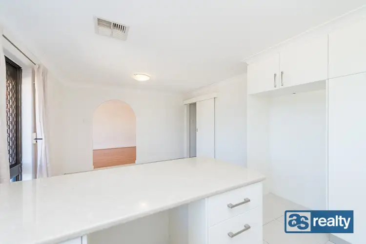 Seventh view of Homely semi-detached listing, B/32 Kanimbla Way, Morley WA 6062
