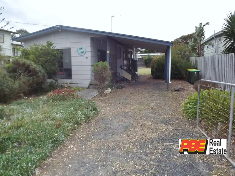 16 FOAM STREET, Cape Paterson VIC 3995