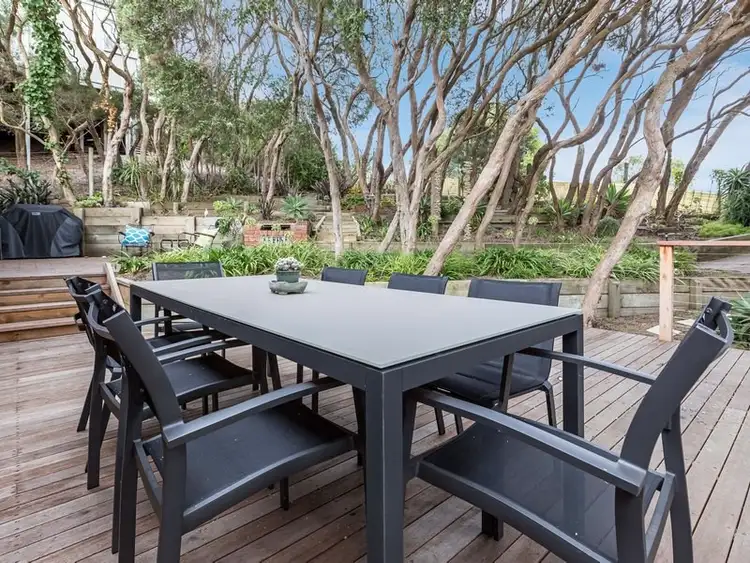 4 Caxton Street, Blairgowrie VIC 3942