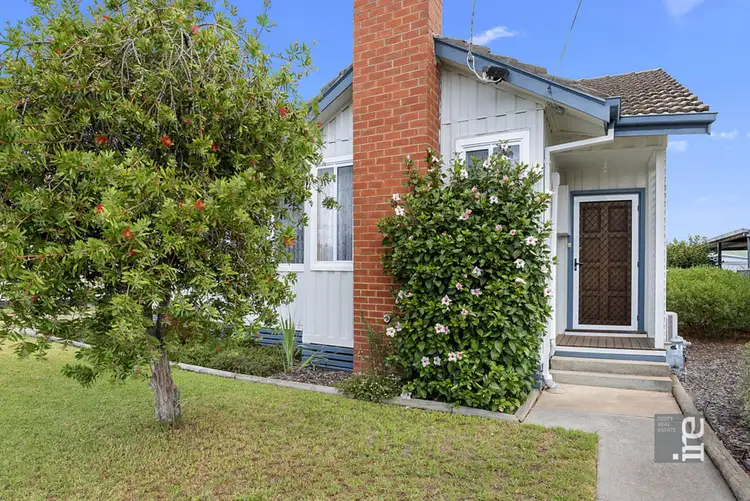 Second view of Homely house listing, 30 Batchelor Crescent, Wangaratta VIC 3677