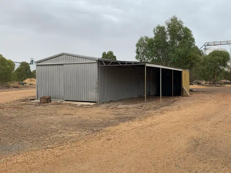 Lot 5 Great Southern Hwy, York WA 6302