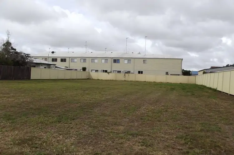 28 Bingera St, Bundaberg West QLD 4670