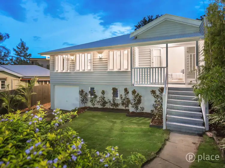 8 Union Street, Taringa QLD 4068