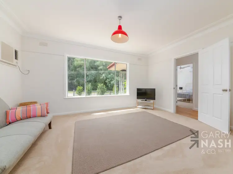 Second view of Homely house listing, 35 Pinkerton Crescent, Wangaratta VIC 3677