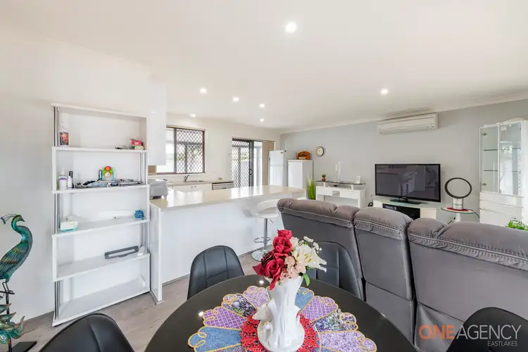 Sixth view of Homely villa listing, 9/16-18 Lake Road, Swansea NSW 2281