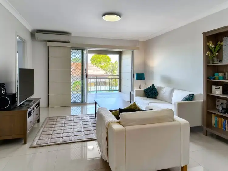Main view of Homely unit listing, 5/16 Rivington Street, Nundah QLD 4012