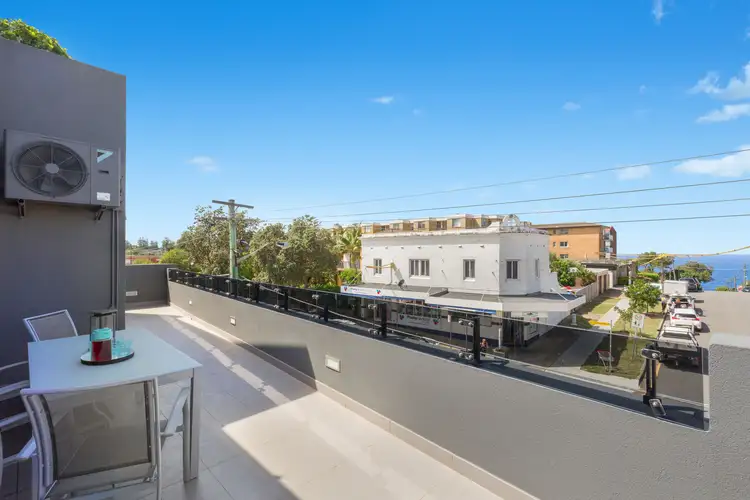 Fourth view of Homely apartment listing, 3/18-20 Old South Head Road, Vaucluse NSW 2030