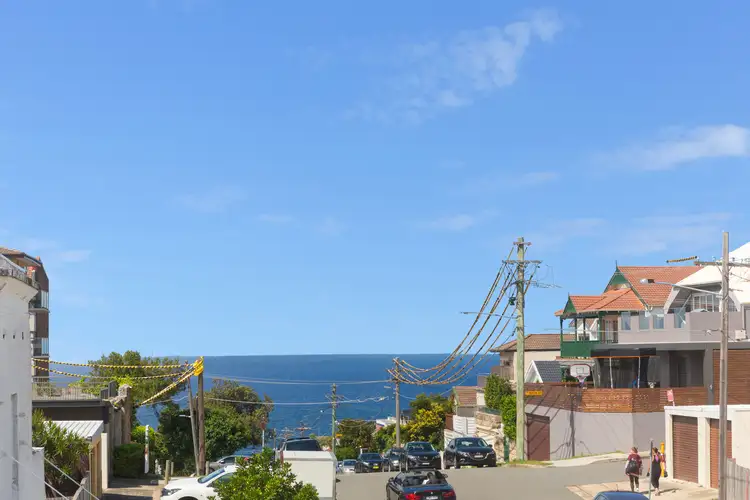 Fifth view of Homely apartment listing, 3/18-20 Old South Head Road, Vaucluse NSW 2030