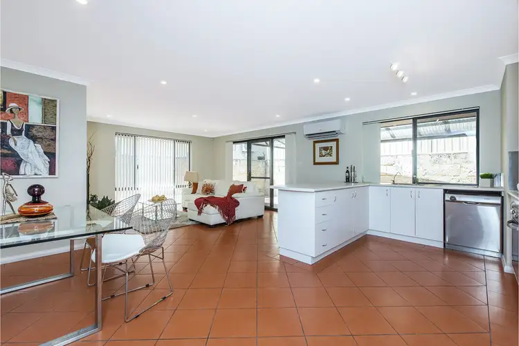 8B Ambrose Street, Innaloo WA 6018