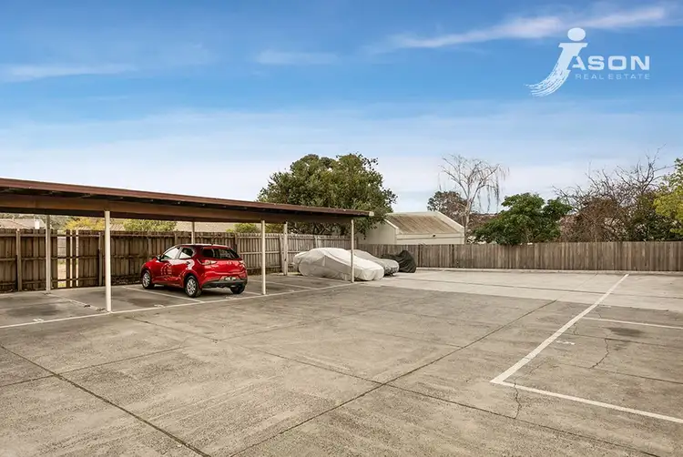 Fifth view of Homely unit listing, 4/242 Pascoe Vale Road, Essendon VIC 3040