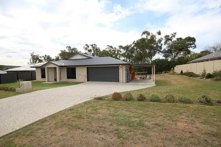 Second view of Homely house listing, 7 Lavena Court, Stanthorpe QLD 4380