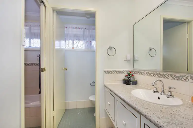 Fifth view of Homely house listing, 7 Amazon Place, St Clair NSW 2759