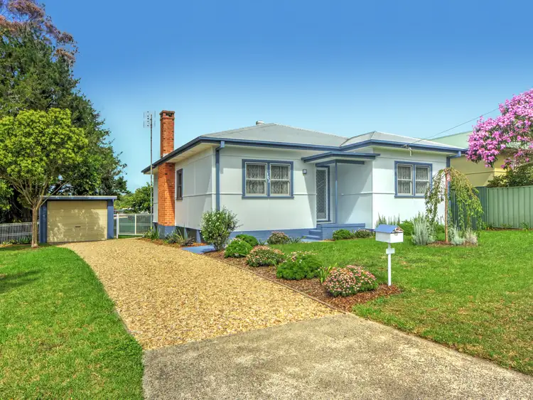 102 Jervis Street, Nowra NSW 2541