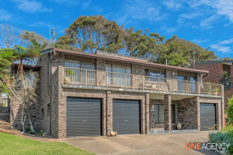 26 Scenic Drive, Caves Beach NSW 2281