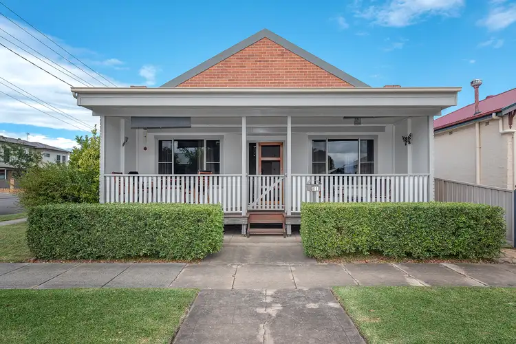 31 Braye Street, Mayfield NSW 2304