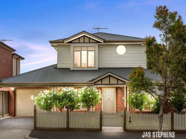 1/8A Lennox Street, Yarraville VIC 3013