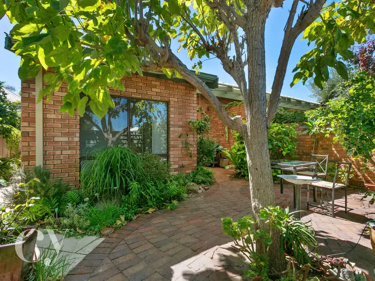 4/15 Burt Street, Cottesloe WA 6011
