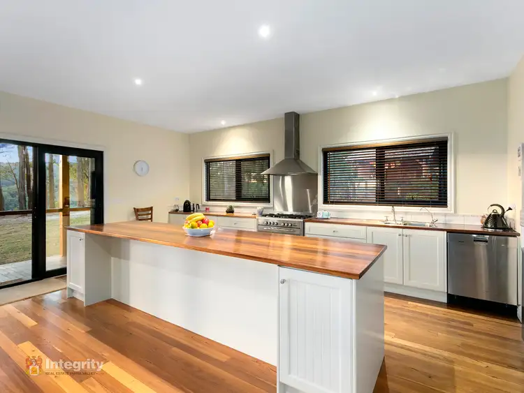 Sixth view of Homely house listing, 108 Banksia Court, Castella VIC 3777