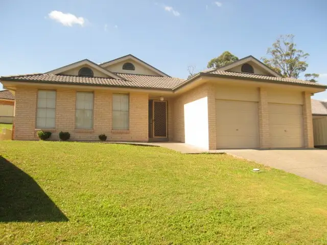 6 Reid Close, Maryland NSW 2287