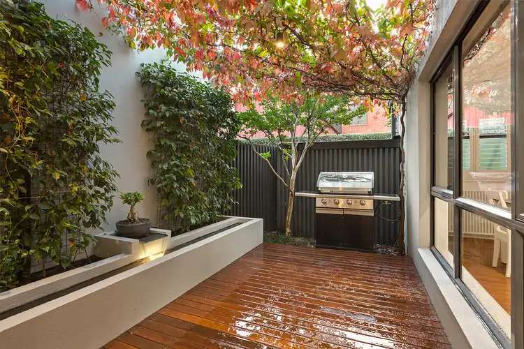 Fifth view of Homely house listing, 1/118 Roseneath Street, Clifton Hill VIC 3068