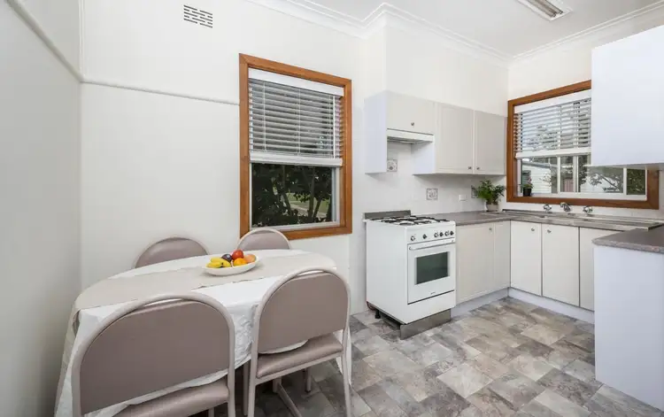 Fifth view of Homely house listing, 2 Sunset Boulevarde, North Lambton NSW 2299